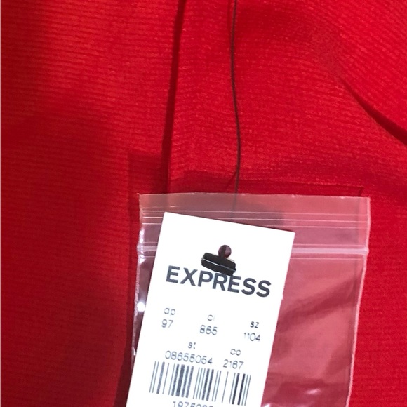 Express Red Long sleeve blouse cross front button cuffs (L) NEW WITH TAGS - Picture 6 of 9